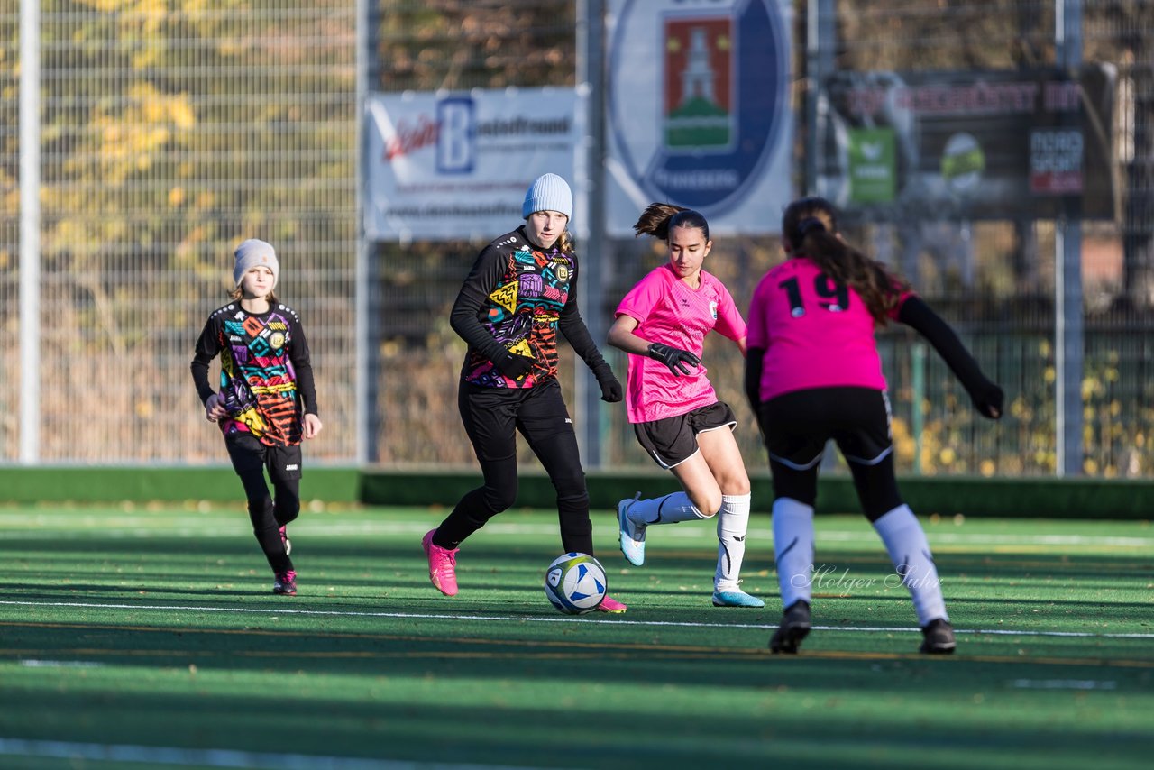 Bild 145 - wCJ VfL Pinneberg 3 - Lemsahl : Ergebnis: 2:1